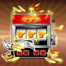 မြန်မာ ကစားသမား Slots APP ဖုန်းဖြင့် Spin ထိုးနေခြင်း